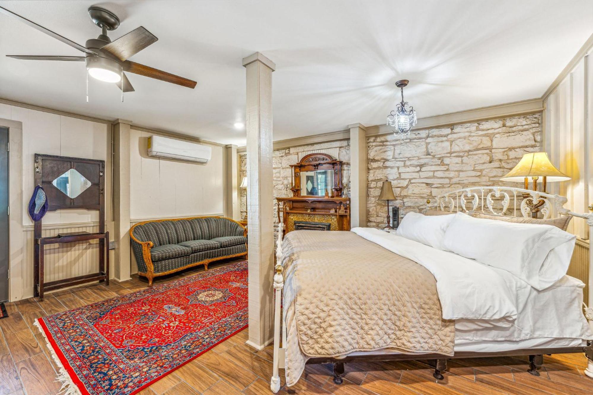 Captain James Beech House Stephenville Extérieur photo