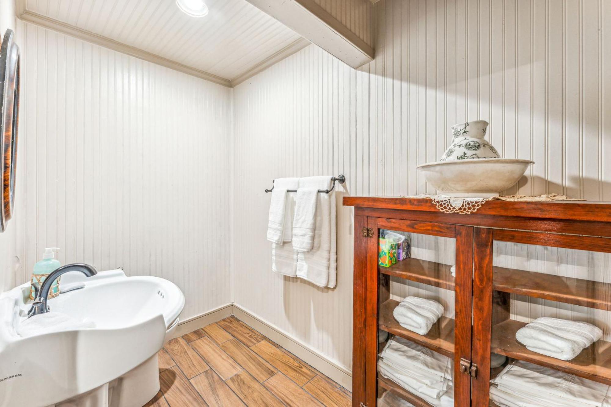 Captain James Beech House Stephenville Extérieur photo